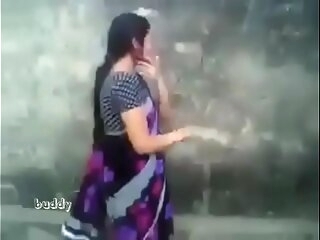 indian hot aunty in saree outdoor suck and mamma churn