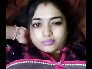 Sexy Renu Bhabhi showing her body roughly BF
